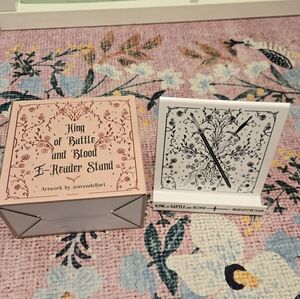 King of Battle and Blood E-Reader Stand